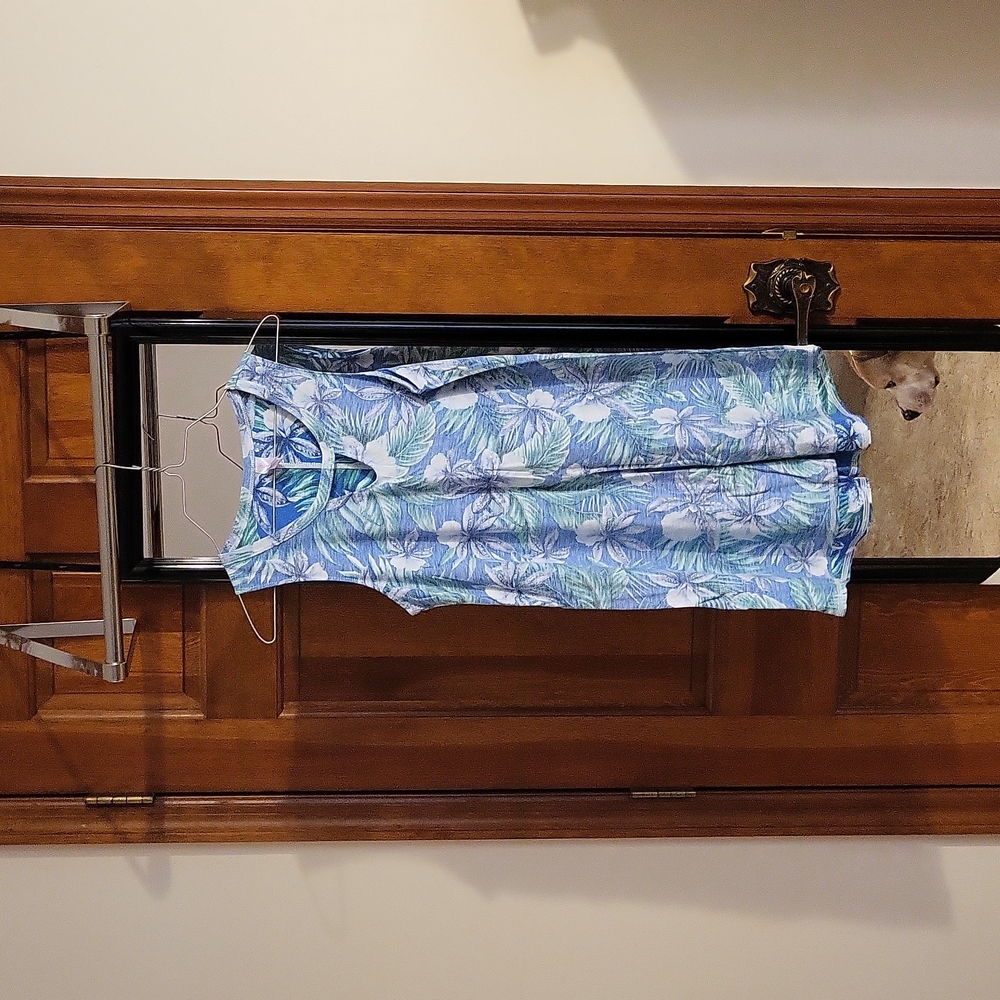 No boundaries Hawaiian printnight shirt